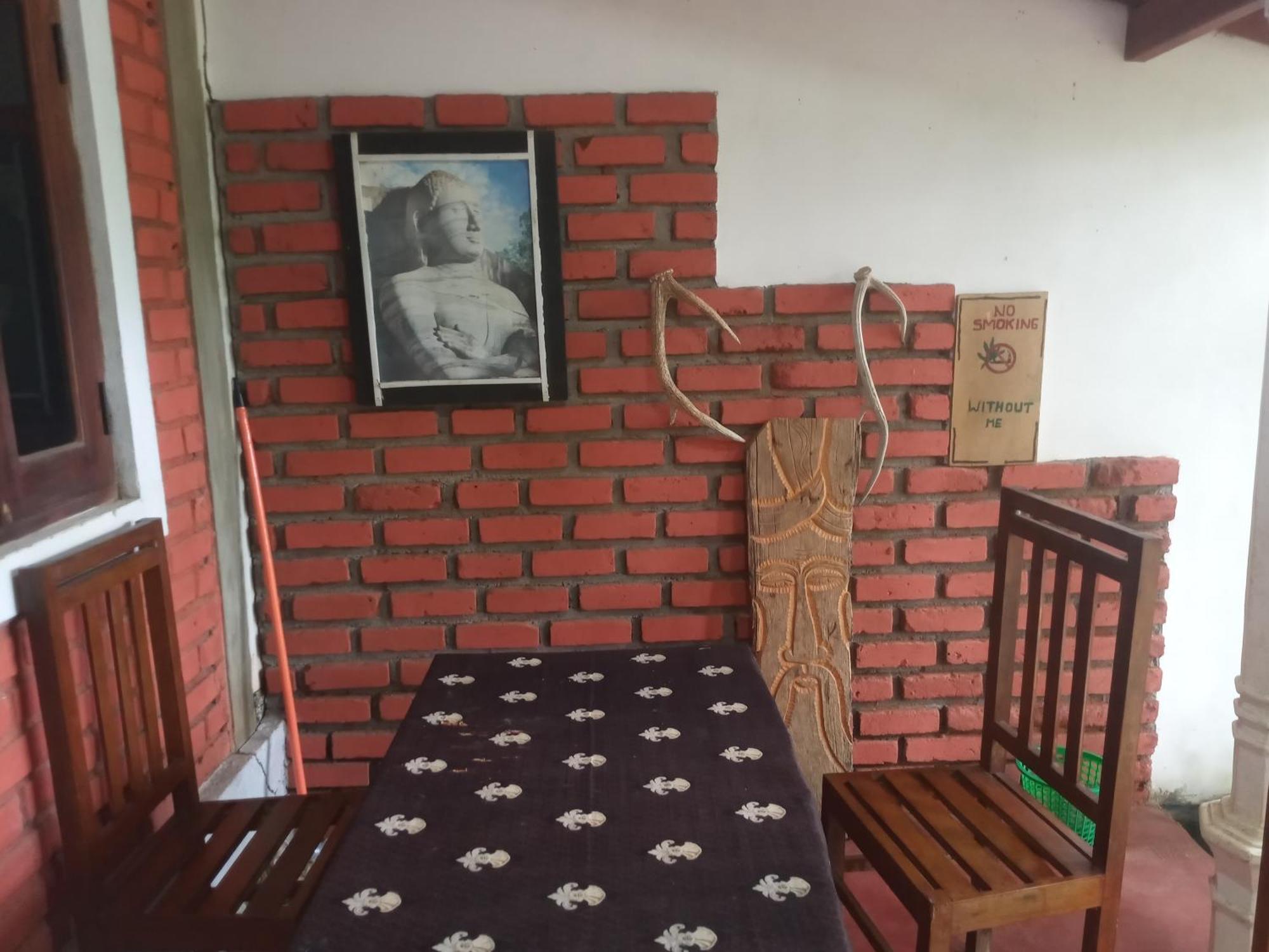 Angry Birds Homestay Habarana Rom bilde